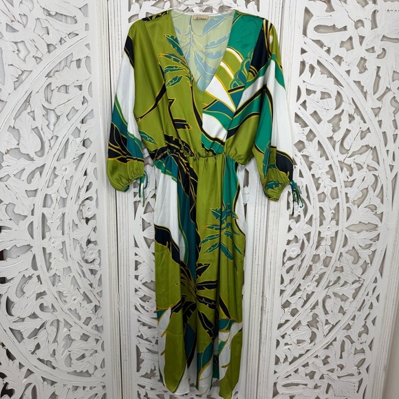 Elio Green Palm Kaftan Dress - Picture 1 of 8